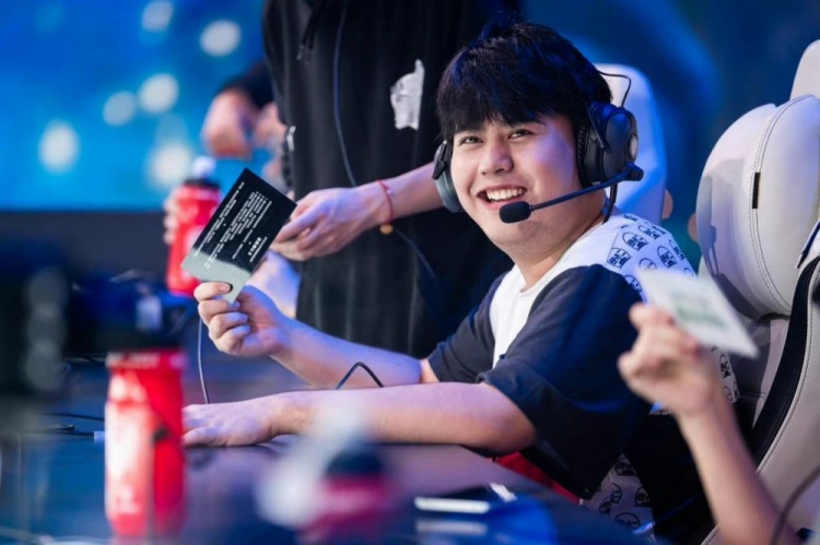 展开谈判 展开谈判