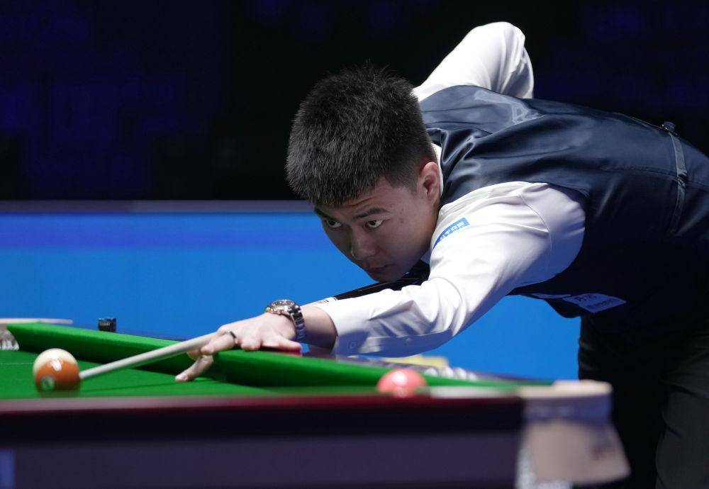 道解说员被 道解说员被