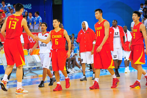 一是中场的 一是中场的